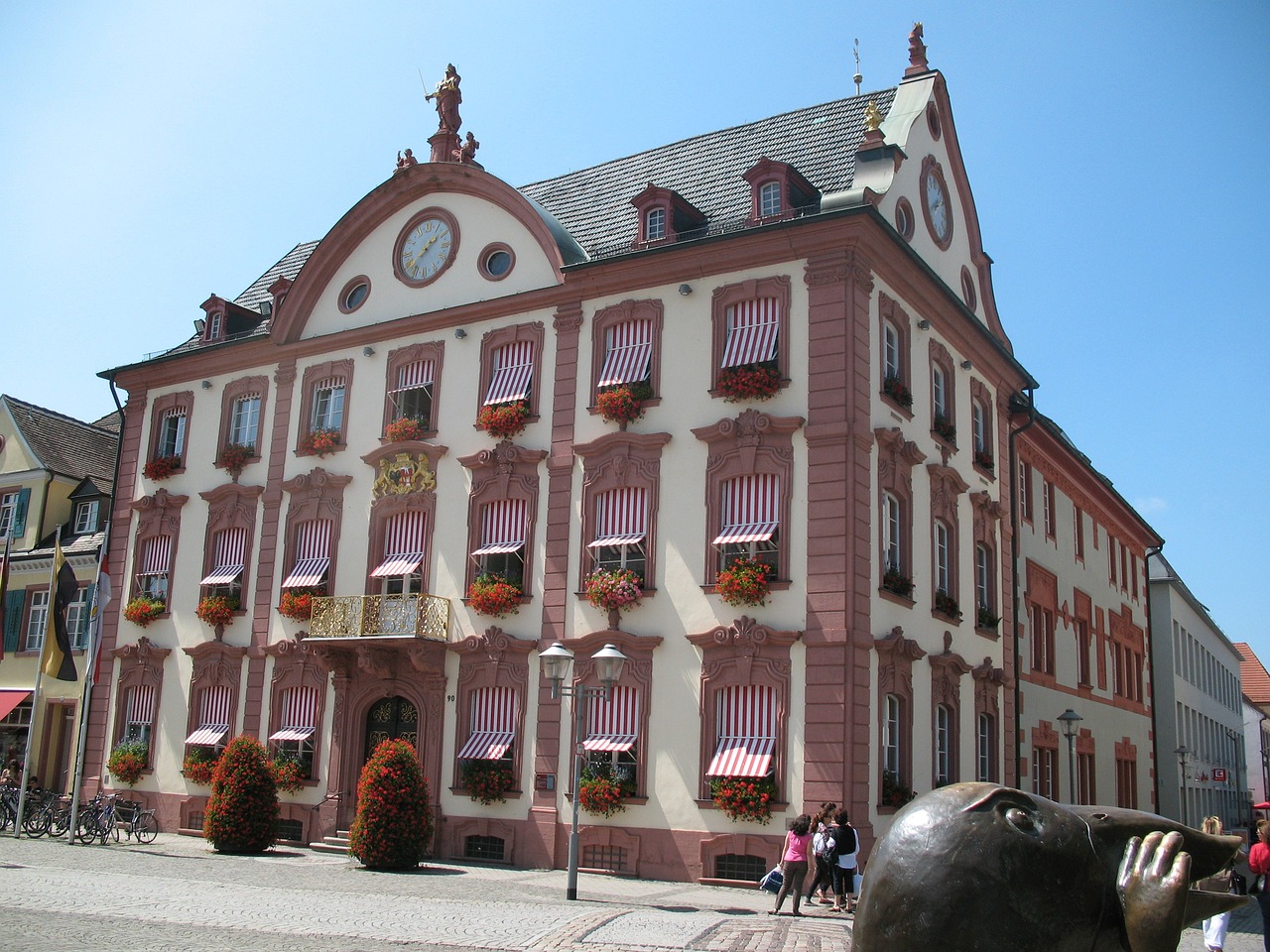 台儿庄最新售房信息全景概览