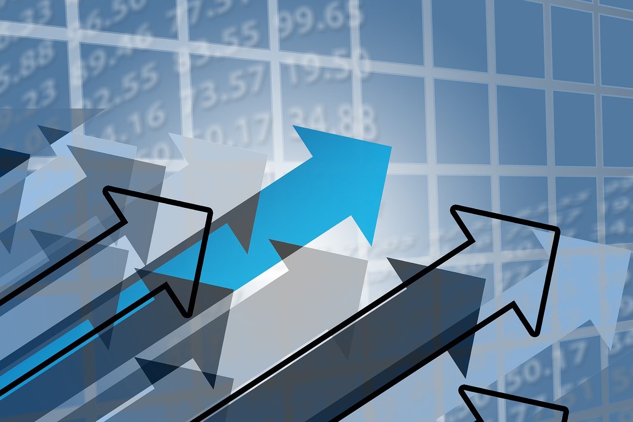 五月T10钢价格走势分析与预测