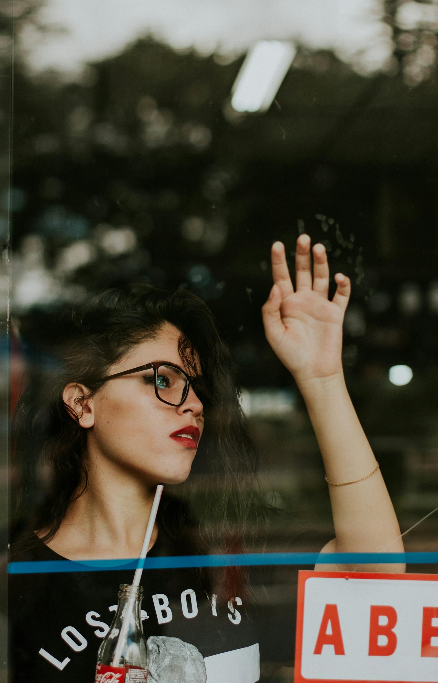 揭秘五月明星憋尿视频背后的故事