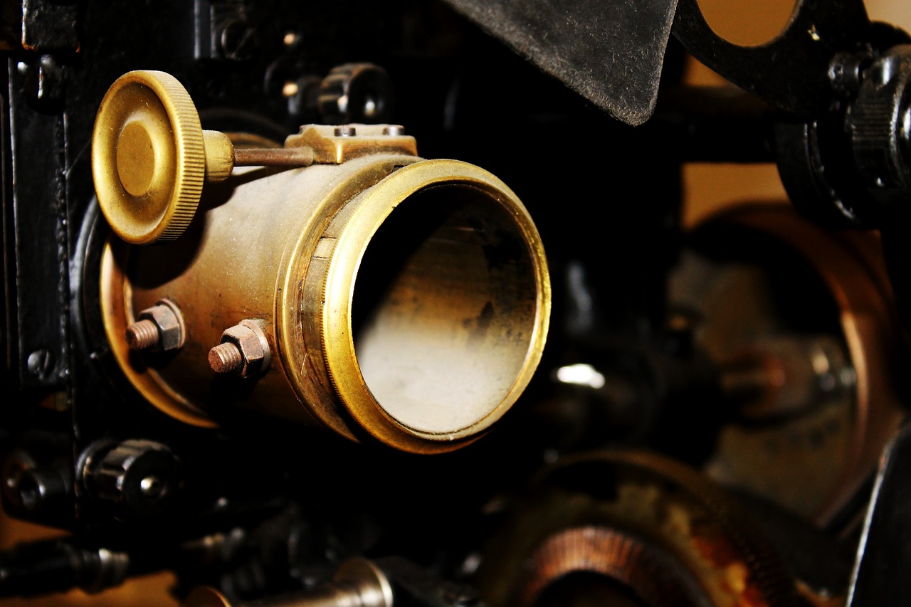 五月老手电影,经典再现与深度解读